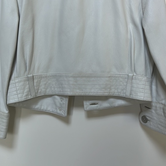 Taiwanese designer: Isabelle Wen - Picture 10 of 10